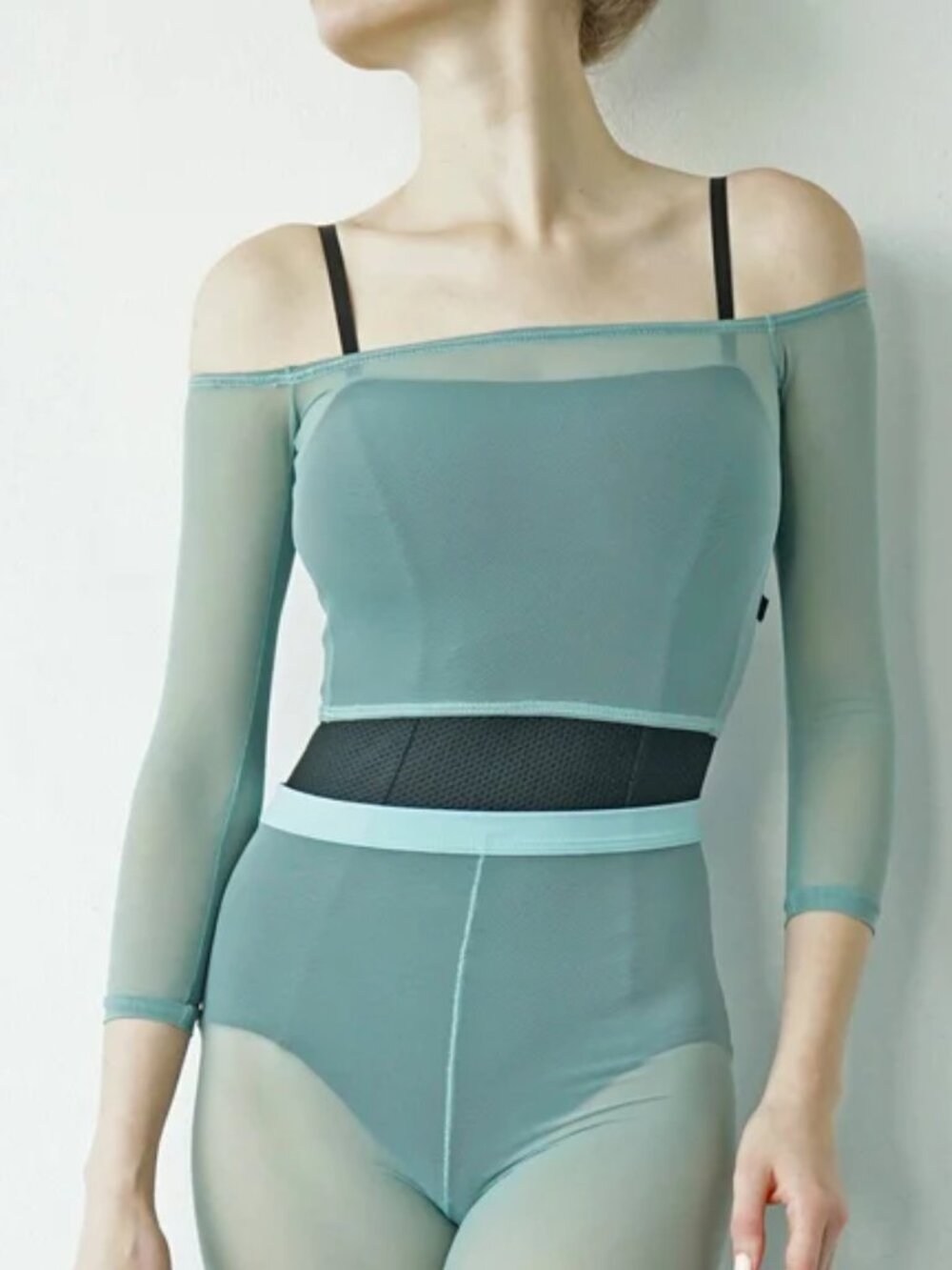 Jule dancewear meshie crop top XL seafoam NWT